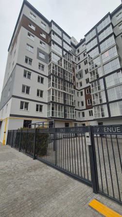 Продаж великої євродвокімнатної квартири! Мінімальне оформлення! - фото 1