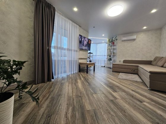 Трійка , ЖК Яровиця , ремонт, меблі Луцьк