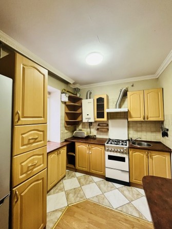 Продам 2кім квартиру по пр-т Волі - фото 1