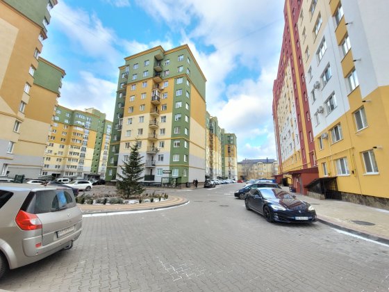 3к.НОВОБУД! проспект Перемоги б.34! АВТ.оп! 1/10ц, 85м2! 87000уо Луцьк