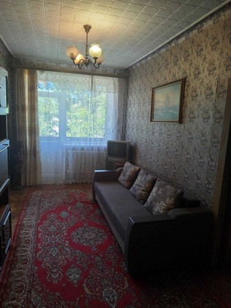 Продаж 2-х кімнатної квартири в центрі міста. - фото 1