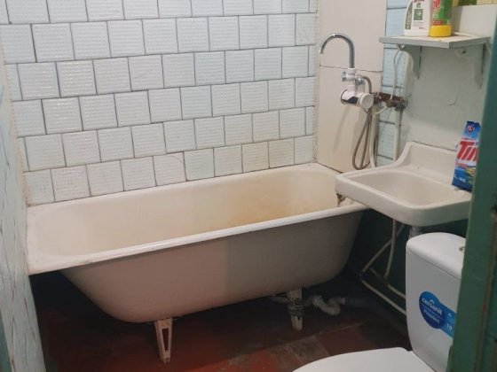 Квартира на 44 квартале трёхкомнатная под ремонт Кривой Рог