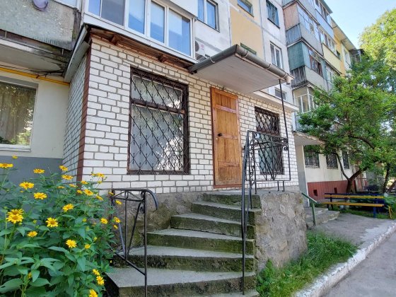 `2х кімнатна квартира 60кв.м. з окремим входом, Раківка. Кременчук