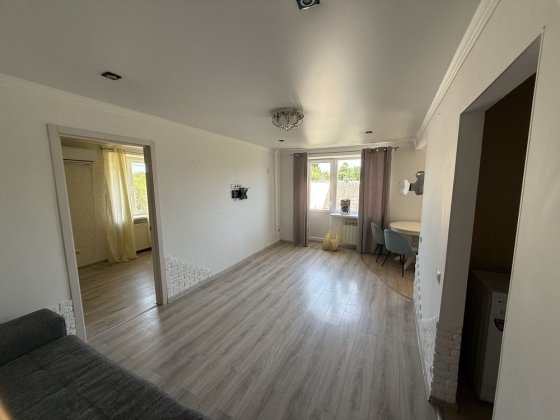 Продам 2 кімнатну квартиру Проспект Волі 8А (вхід в ценральний парк)! Луцьк