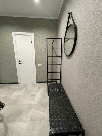 Квартира з хорошим ремонтом, Заходь і Живи! - фото 1