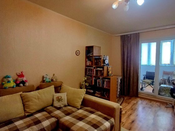 3-кімнатна на мкн Східний - 2 Кривой Рог