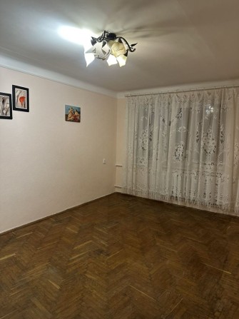 ТЕРМІНОВО продається 2-кімнатна квартира у Луцьку - фото 1