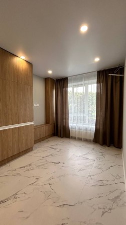 Продаж 1к квартири з новим якісний ремонт - фото 1