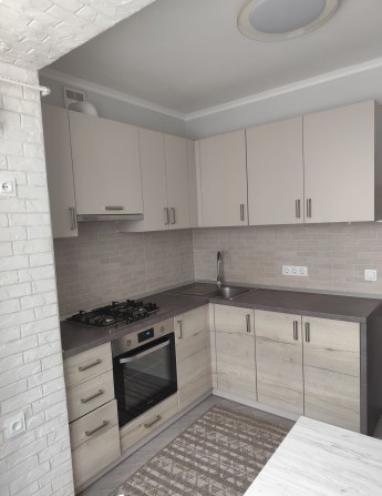 Затишна однокімнатна квартира новобудова 2-й поверх - фото 1