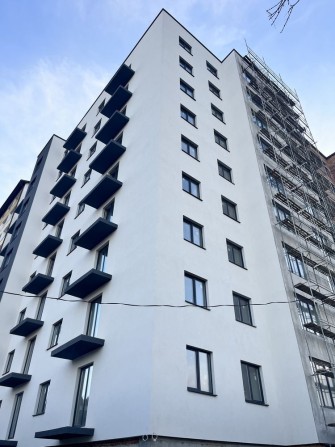 Продаж 2кім квартира Котел у подарунок Ратуша 3хв. - фото 1