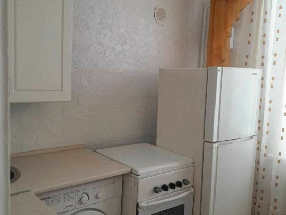 Продам 2 кімннатну квартиру в районі центрального ринку. Кременчук