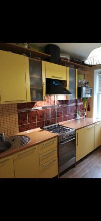 Продам 2-х ком.квартиру - фото 1