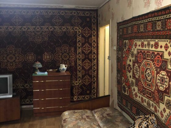 Продам 1-к. квартиру ул. Сергея Колачевского Кривой Рог