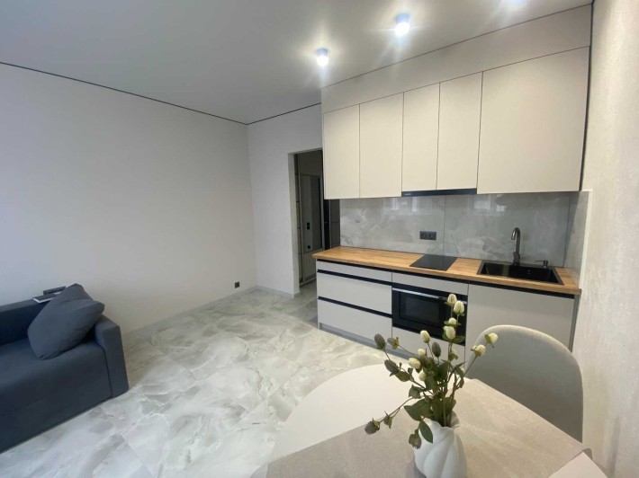 Молодість, комфорт і стиль | Нова студія біля Києва. Без комісії! - фото 1