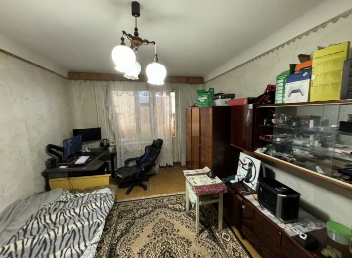 Продам 1 кімнатну квартиру - фото 1