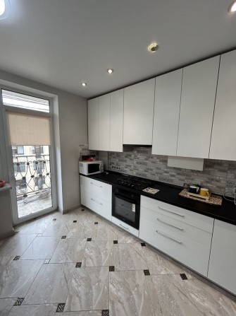 64 м2! Велика двокімнатна з ремонтом! Газ! Балкон! 2% податки!Програми - фото 1