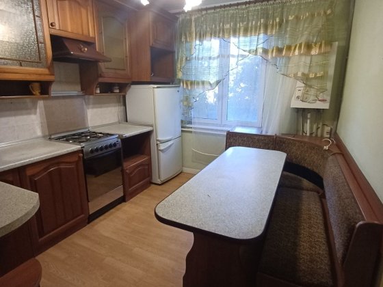 3х.кімнатна з автономним опаленням. Мікр. Ювілейний 3/9п. Кривой Рог