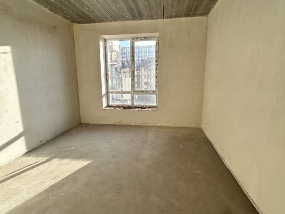 Продам квартиру під ремонт Ірпінь