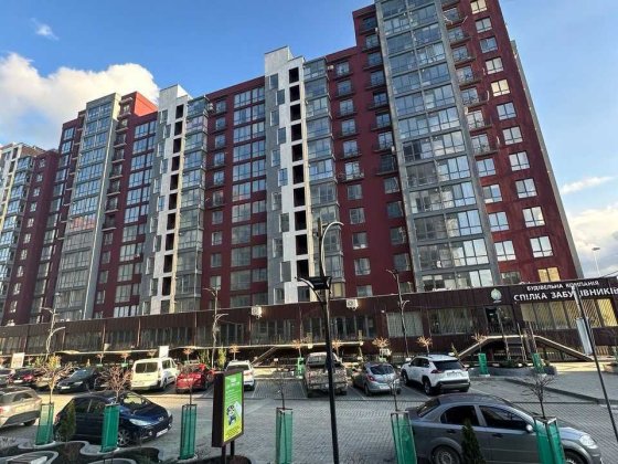 Продам здану квартиру,однокімнатна в центрі,сирець Княгинин,Набережна Ивано-Франковск