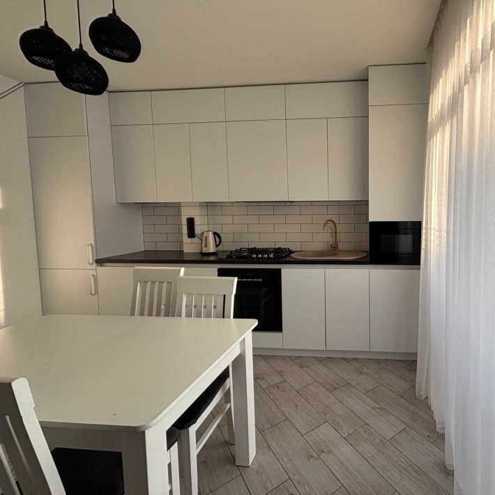 єОселя. Продається 3 кімнатна квартира з ремонтом на Пасічній_Ю - фото 1