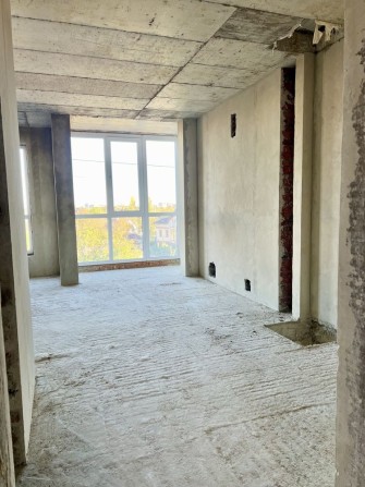 Суперціна! Видова 2 кім біля озера та парку - фото 1