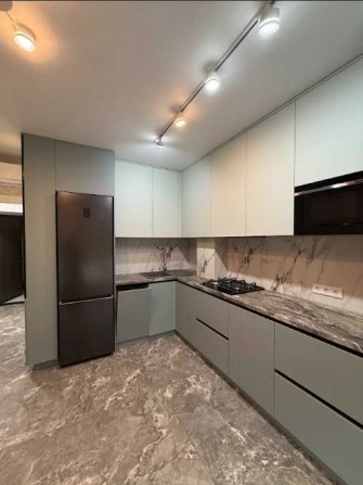 Продам 1 к. квартиру з новим ремонтом. Держ. програми. ТОРГ - фото 1