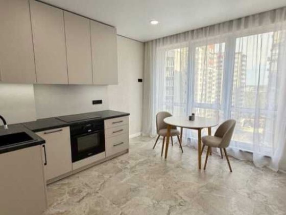 Продам квартиру з новим ремонтом, меблями. Без комісії! Ирпень