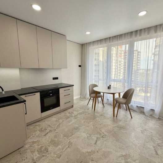 Продам квартиру з новим ремонтом, меблями. Без комісії! - фото 1