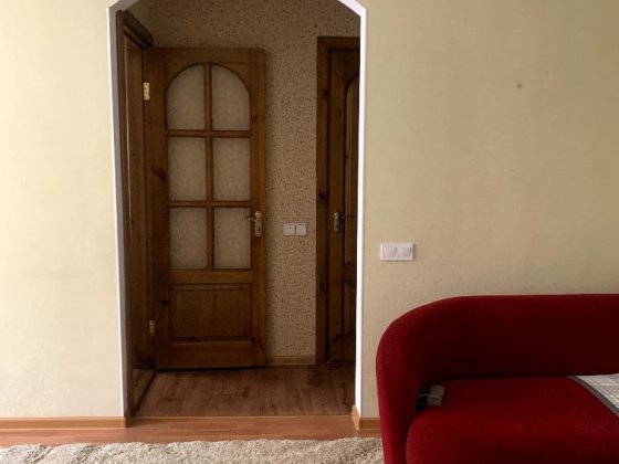 Подаж 2х кімнатна квартира Кривой Рог