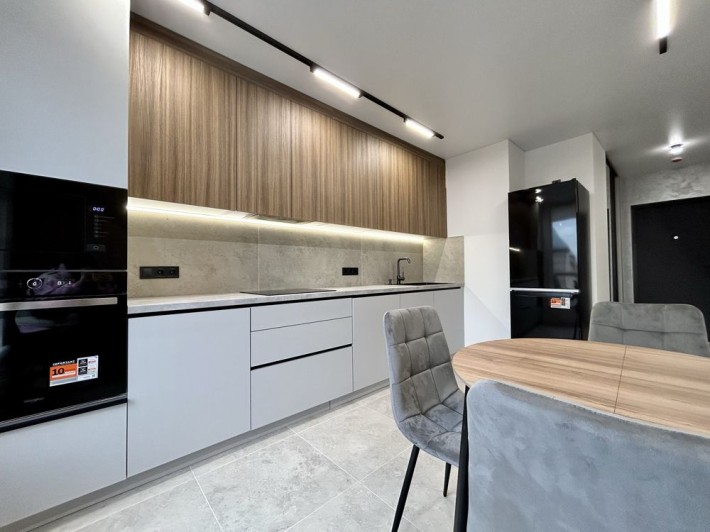 Якісна 1 кім на 4 поверсі , будинок Благо - фото 1