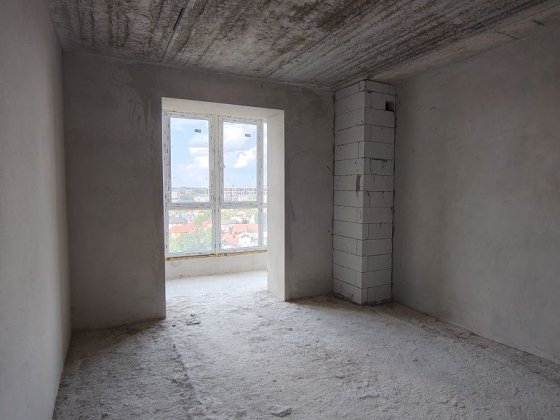 Однокімнатна квартира поруч з озером! Ивано-Франковск