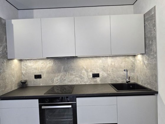 Продам квартиру з новим та сучасним ремонтом! Зручний Виїзд на Київ Ирпень