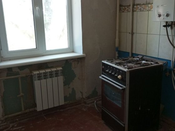 Продаю 3 кімнатну квартиру 3 поверх 4 поверхівки вул Тимірязева Кривой Рог