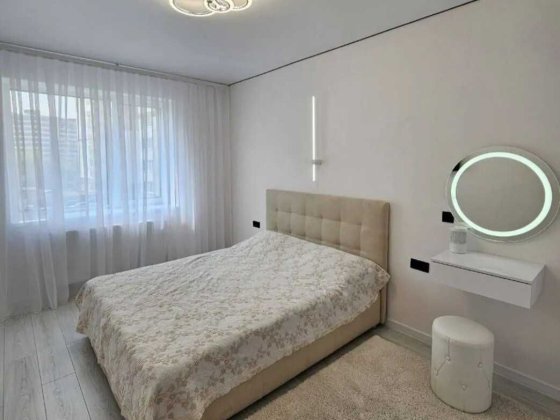 2 кім квартира, 3 пов, 67м2 з сучасним ремонтом поруч центру Івано-Франківськ