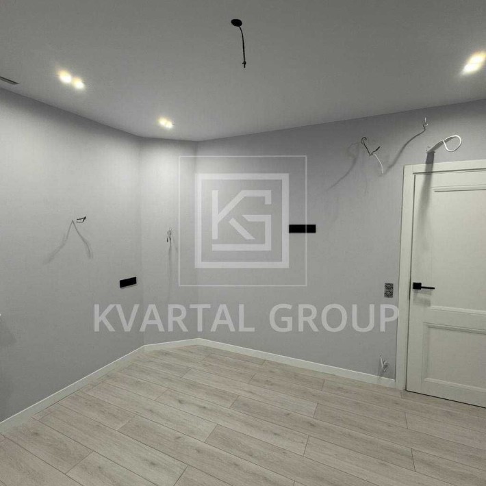 Продаж однокімнатної квартири в центрі міста. Без комісії. Терміново! - фото 1