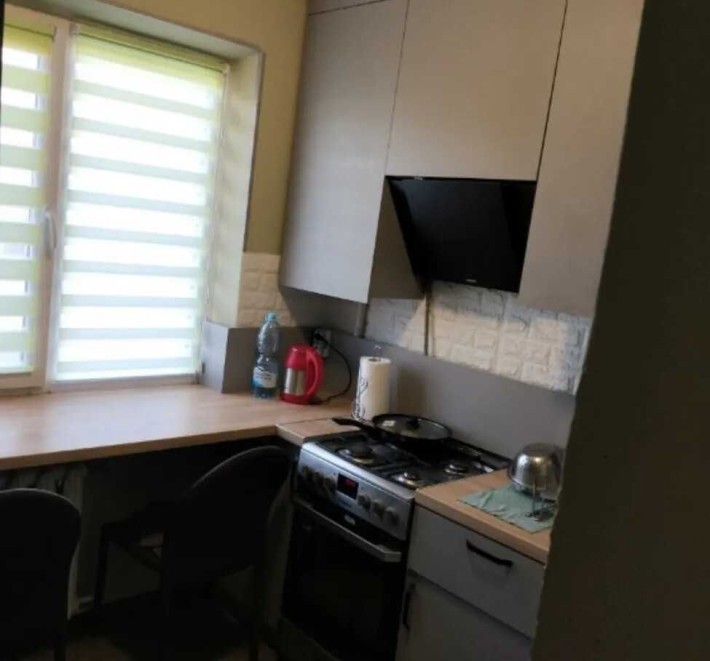 Продається двокімнатна квартира біля парку - фото 1