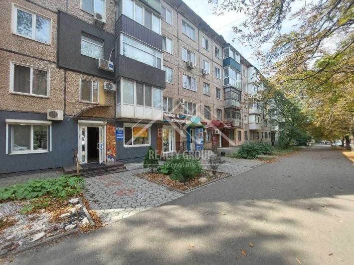 Продаж 2к квартири у центрі міста поряд із пл.Визволення - фото 1