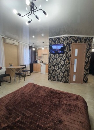 Однокомнатная на втором этаже в центре 44-го квартала - фото 1