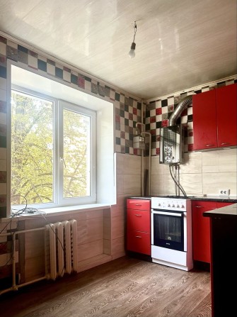 2-х є-Відновлення, чешка « 8 лікарня» 2/5, гарний стан, тепла - фото 1