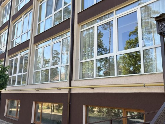 Велика квартира 63м2 біля Бучанського парку Буча