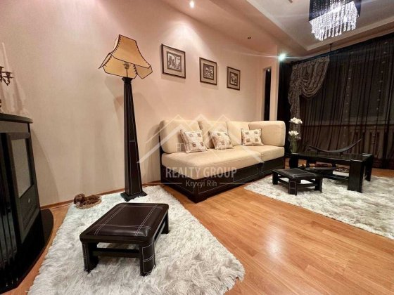 Продаж 3к квартири на Східному з меблями та технікою Кривой Рог