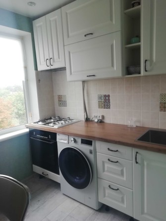 Продажа квартиры - фото 1