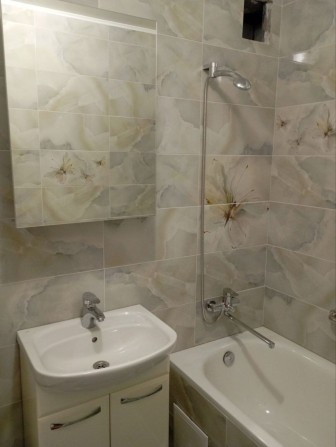 Продається 3х кімнатна квартира в центрі (набережна).Держ. програми - фото 1