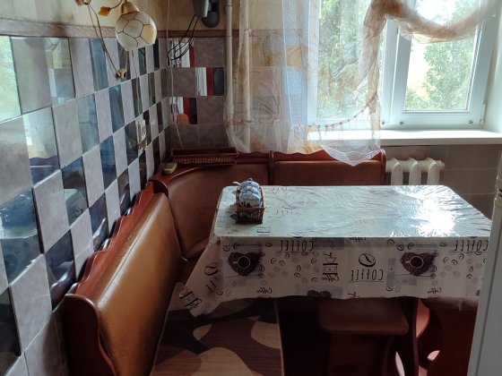 Продається 3-х кімнатна квартира на Універмазі Кривой Рог