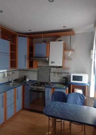 3к квартира в центрі по вул. Довга і/о - фото 1