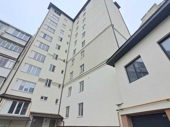 Продаж 2-кім квартири в центрі Івано-Франківська
вул. Гарбарська Івано-Франківськ