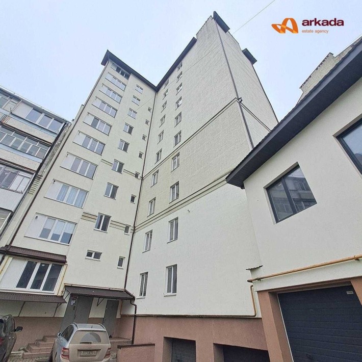 Продаж 2-кім квартири в центрі Івано-Франківська
вул. Гарбарська - фото 1