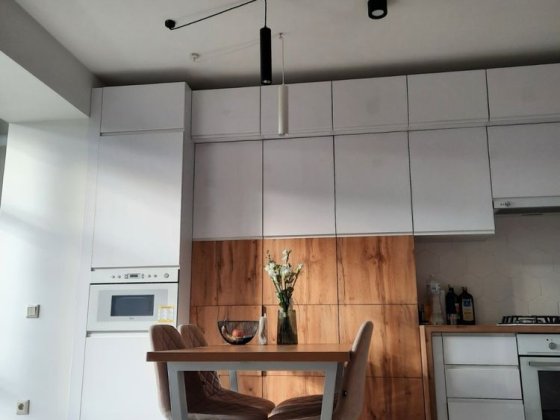 продається однокімнатна квартира з фунціоналом півторачки в центрі Івано-Франківськ