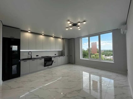 Сучасна 2км квартира з ремонтом та балконом по вул. Незалежності Івано-Франківськ