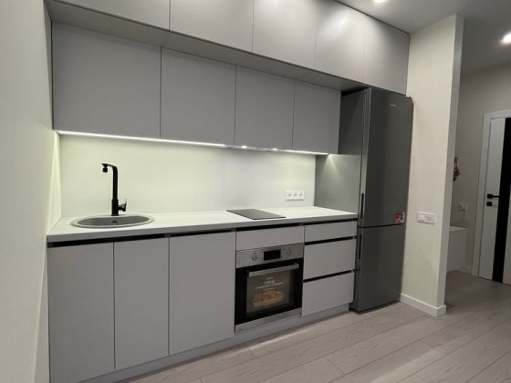 ЄОселя до 3-х р! Однокімнатна квартира біля Києва! Кухня - 20м2! Ирпень